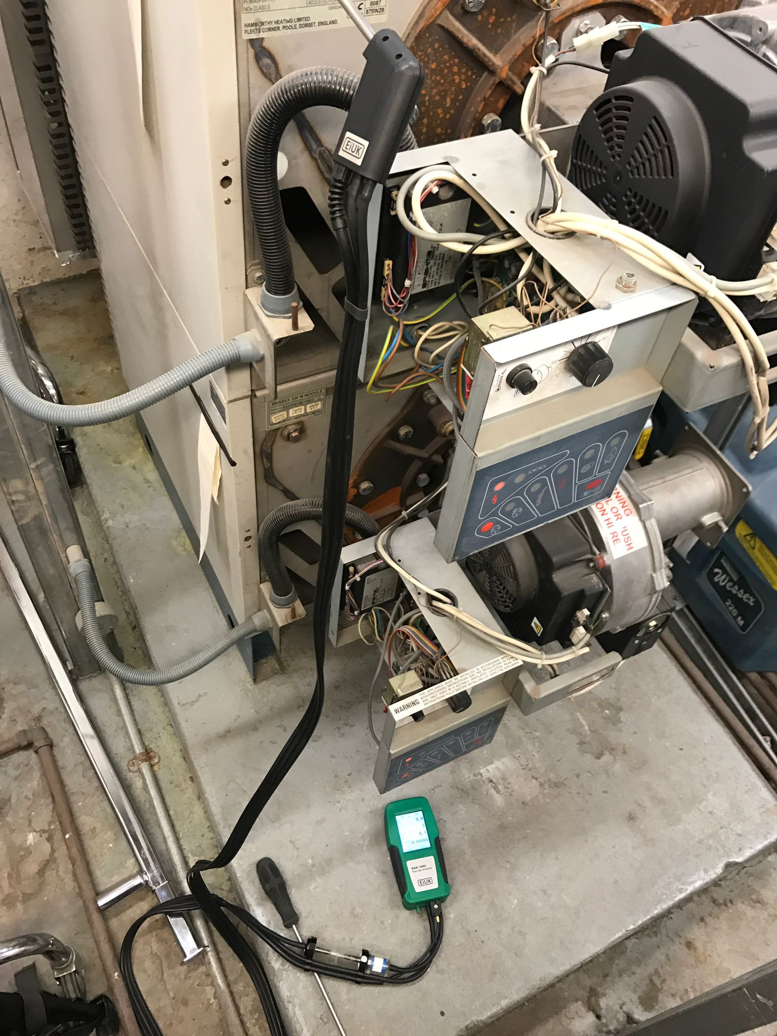 gas safe registered engineer near me Stockport, SK1-SK7